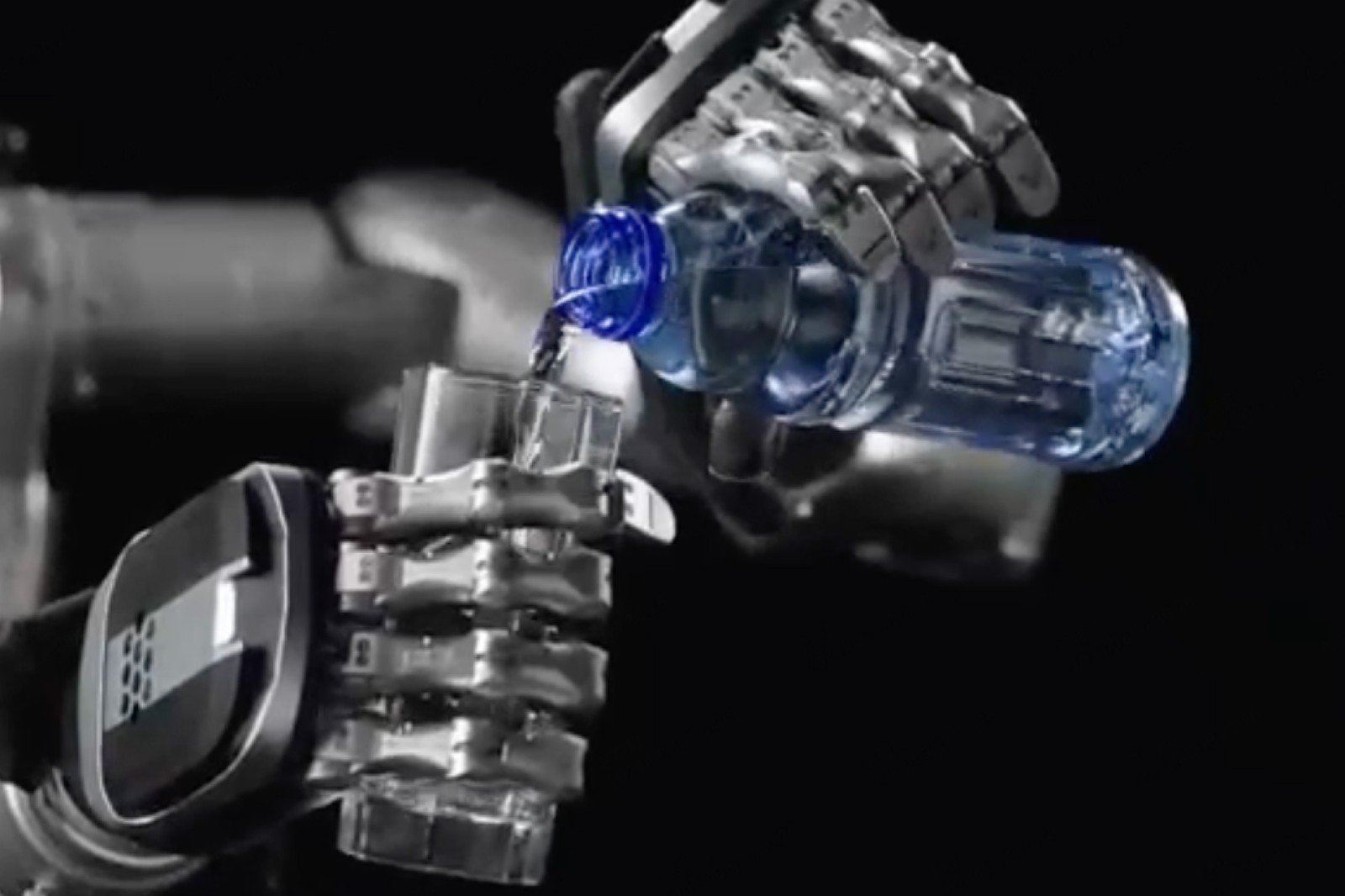 系列解读 | ballbet贝博灵巧手家族亮相：高自由度的创新突破